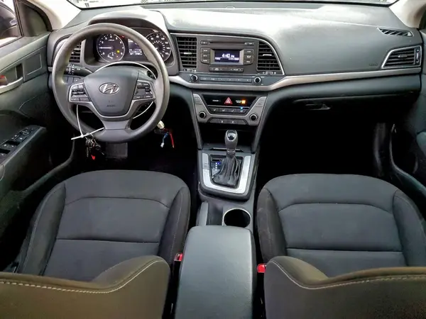 5NPD74LF5JH327695 2018 HYUNDAI ELANTRA - Image 8