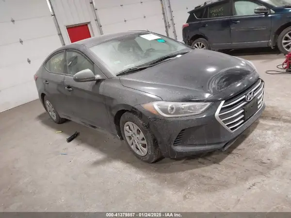 5NPD74LF5JH342830 2018 HYUNDAI ELANTRA - Image 1