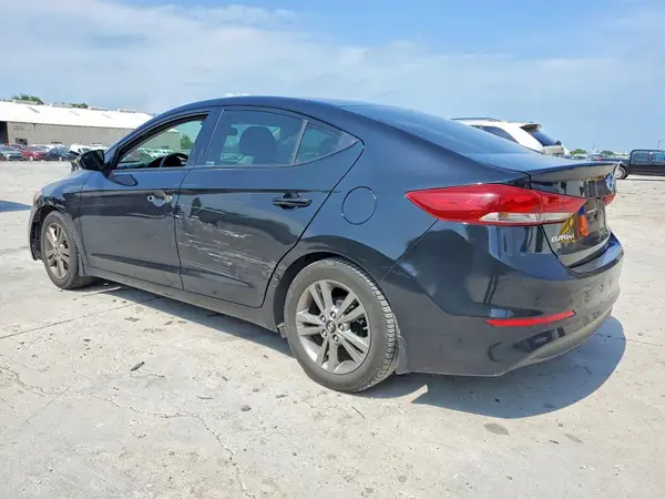 5NPD74LF5JH344223 2018 HYUNDAI ELANTRA - Image 2
