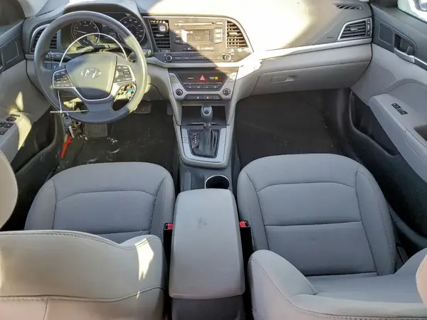 5NPD74LF5JH350040 2018 HYUNDAI ELANTRA - Image 8