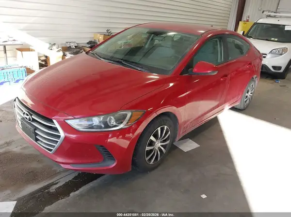 5NPD74LF5JH357375 2018 HYUNDAI ELANTRA - Image 2