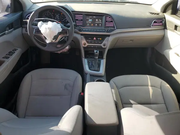 5NPD74LF5JH359238 2018 HYUNDAI ELANTRA - Image 8