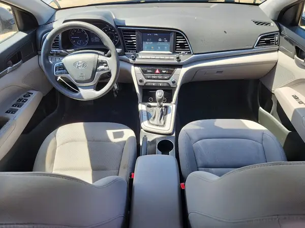 5NPD74LF5JH364343 2018 HYUNDAI ELANTRA - Image 8