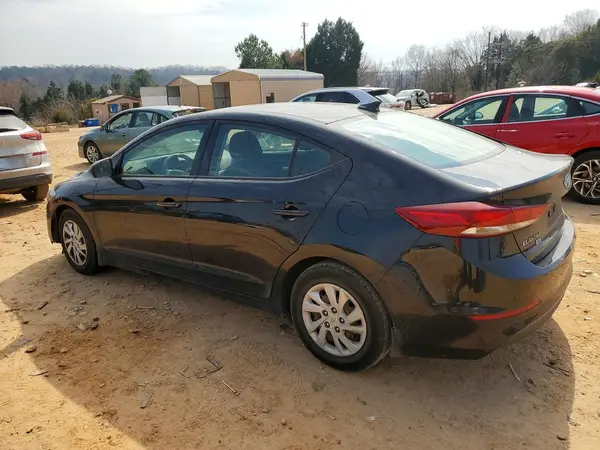 5NPD74LF5JH366805 2018 HYUNDAI ELANTRA - Image 2