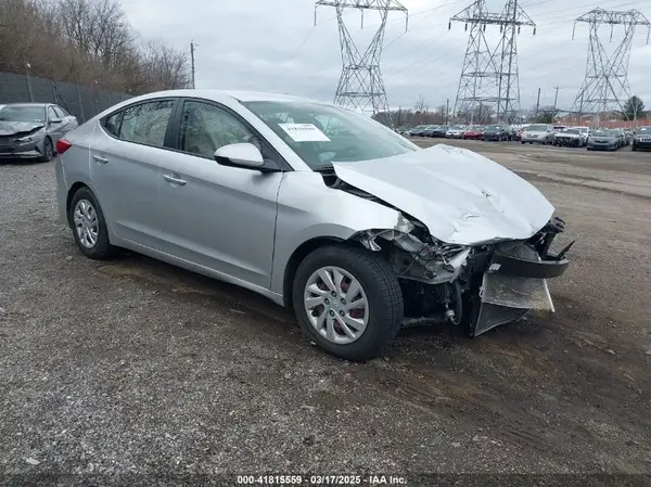 5NPD74LF5JH372135 2018 HYUNDAI ELANTRA - Image 1