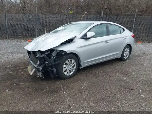 5NPD74LF5JH372135 2018 HYUNDAI ELANTRA - Image 2