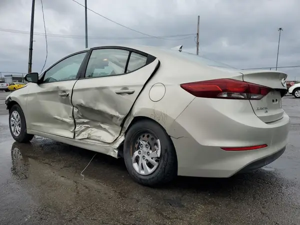 5NPD74LF5JH373074 2018 HYUNDAI ELANTRA - Image 2