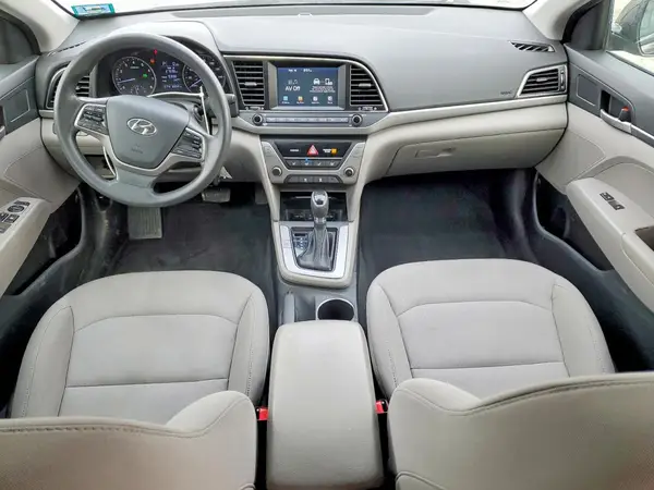 5NPD74LF5JH386973 2018 HYUNDAI ELANTRA - Image 8