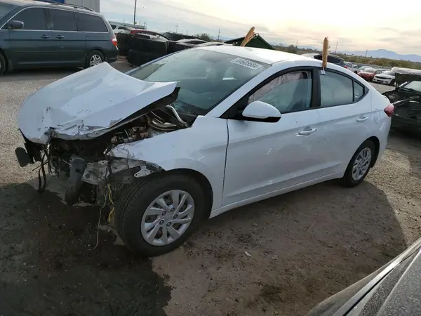 5NPD74LF5JH389226 2018 HYUNDAI ELANTRA - Image 1