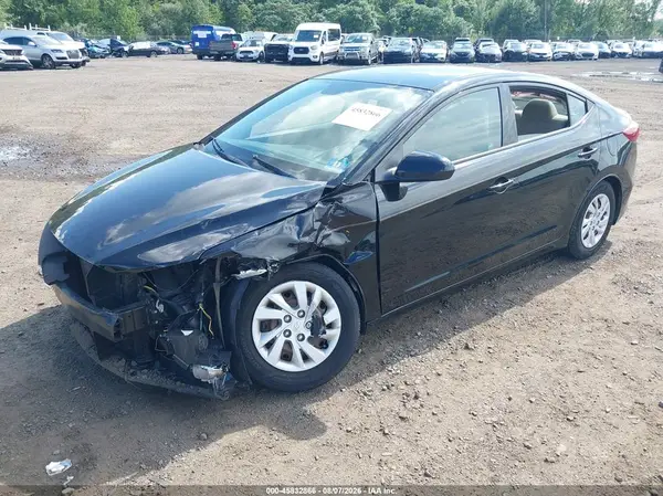 5NPD74LF5JH390540 2018 HYUNDAI ELANTRA - Image 2