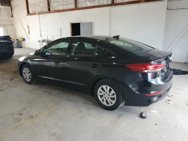 5NPD74LF5JH395222 2018 HYUNDAI ELANTRA - Image 2