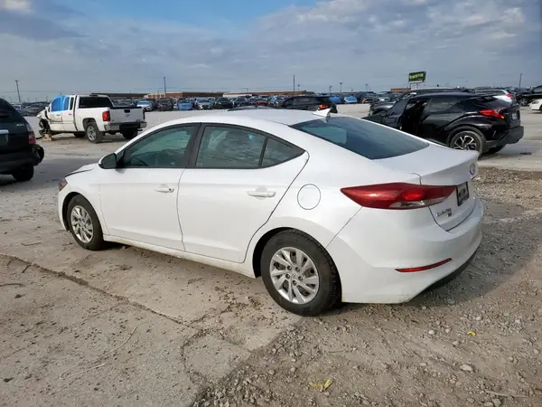 5NPD74LF5JH399464 2018 HYUNDAI ELANTRA - Image 2