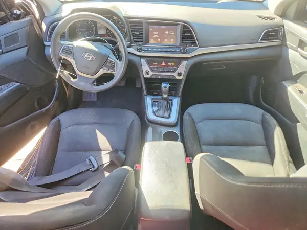 5NPD74LF5JH402718 2018 HYUNDAI ELANTRA - Image 8