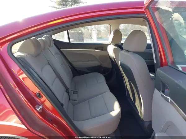 5NPD74LF5KH400646 2019 HYUNDAI ELANTRA - Image 8