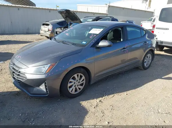 5NPD74LF5KH406169 2019 HYUNDAI ELANTRA - Image 2
