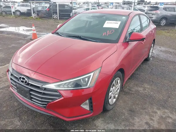 5NPD74LF5KH412330 2019 HYUNDAI ELANTRA - Image 2