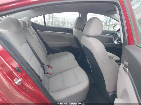 5NPD74LF5KH412330 2019 HYUNDAI ELANTRA - Image 8