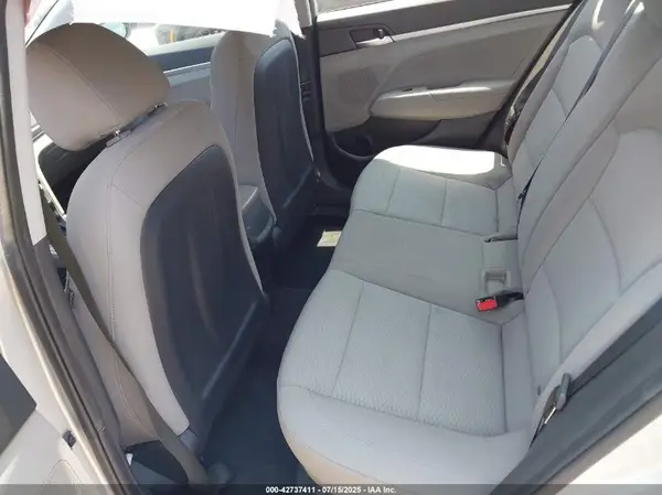 5NPD74LF5KH416197 2019 HYUNDAI ELANTRA - Image 8