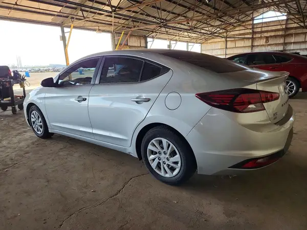 5NPD74LF5KH420234 2019 HYUNDAI ELANTRA - Image 2