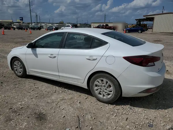 5NPD74LF5KH422677 2019 HYUNDAI ELANTRA - Image 2