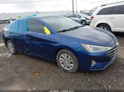 5NPD74LF5KH423232 2019 HYUNDAI ELANTRA