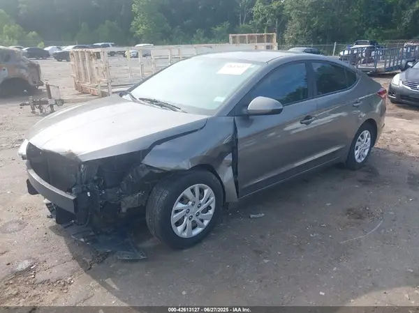 5NPD74LF5KH425529 2019 HYUNDAI ELANTRA - Image 2