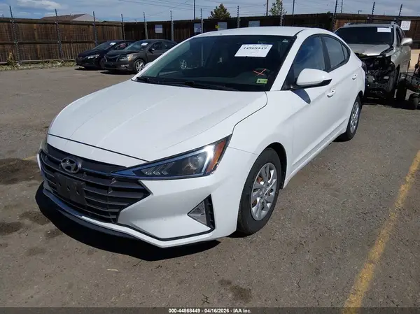 5NPD74LF5KH430021 2019 HYUNDAI ELANTRA - Image 2
