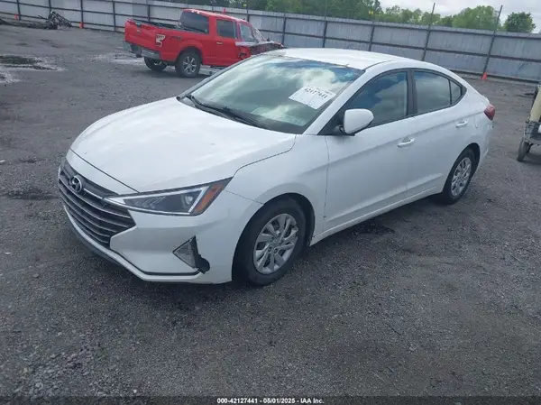 5NPD74LF5KH439382 2019 HYUNDAI ELANTRA - Image 2