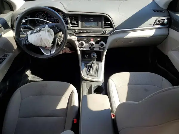 5NPD74LF5KH439625 2019 HYUNDAI ELANTRA - Image 8