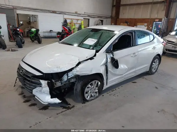 5NPD74LF5KH443402 2019 HYUNDAI ELANTRA - Image 2