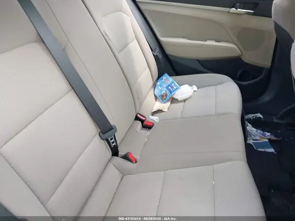 5NPD74LF5KH444971 2019 HYUNDAI ELANTRA - Image 8