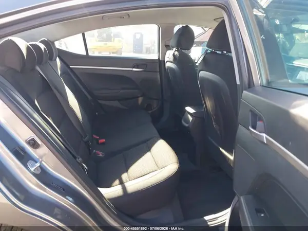 5NPD74LF5KH447403 2019 HYUNDAI ELANTRA - Image 8