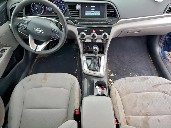 5NPD74LF5KH456375 2019 HYUNDAI ELANTRA - Image 8