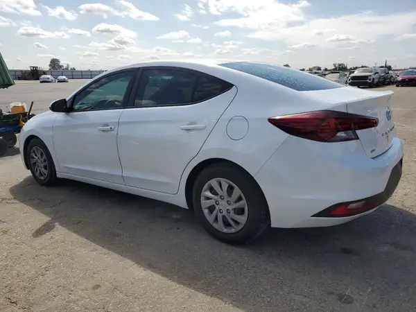 5NPD74LF5KH459485 2019 HYUNDAI ELANTRA - Image 2