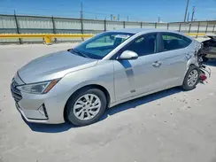 5NPD74LF5KH462340 2019 HYUNDAI ELANTRA