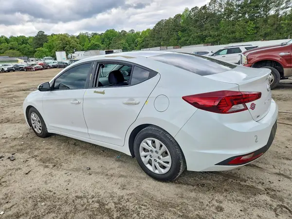 5NPD74LF5KH465559 2019 HYUNDAI ELANTRA - Image 2