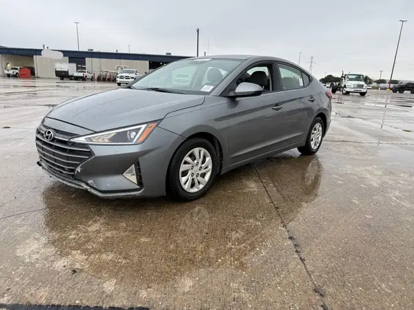 5NPD74LF5KH465884 2019 HYUNDAI ELANTRA - Image 2