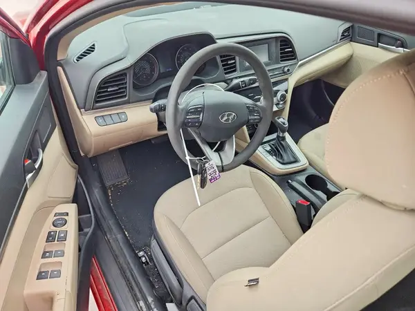 5NPD74LF5KH466243 2019 HYUNDAI ELANTRA - Image 8