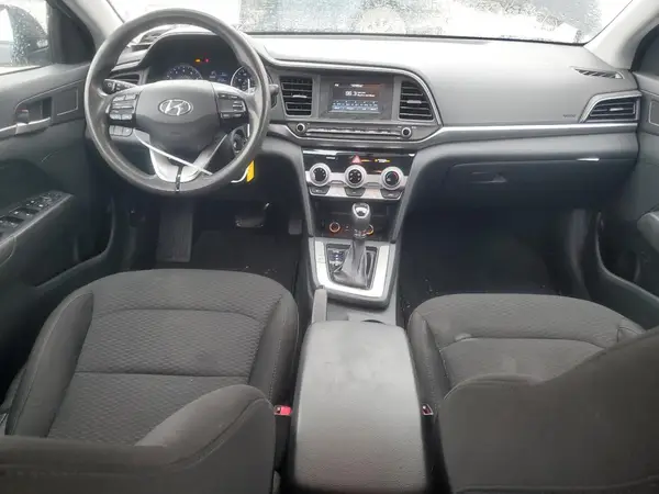 5NPD74LF5KH473189 2019 HYUNDAI ELANTRA - Image 8