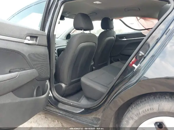 5NPD74LF5KH473726 2019 HYUNDAI ELANTRA - Image 8
