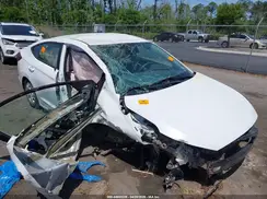 5NPD74LF5KH475010 2019 HYUNDAI ELANTRA