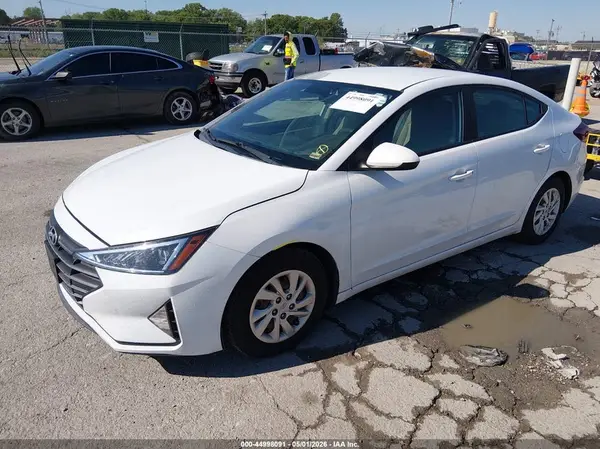 5NPD74LF5KH482930 2019 HYUNDAI ELANTRA - Image 2