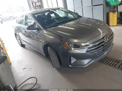 5NPD74LF5KH484998 2019 HYUNDAI ELANTRA