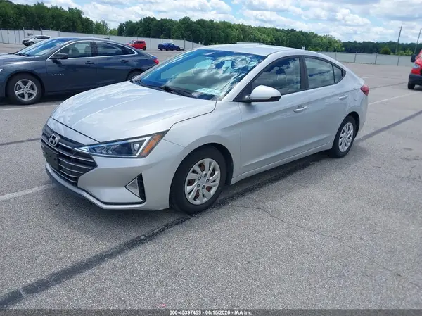 5NPD74LF5KH488050 2019 HYUNDAI ELANTRA - Image 2