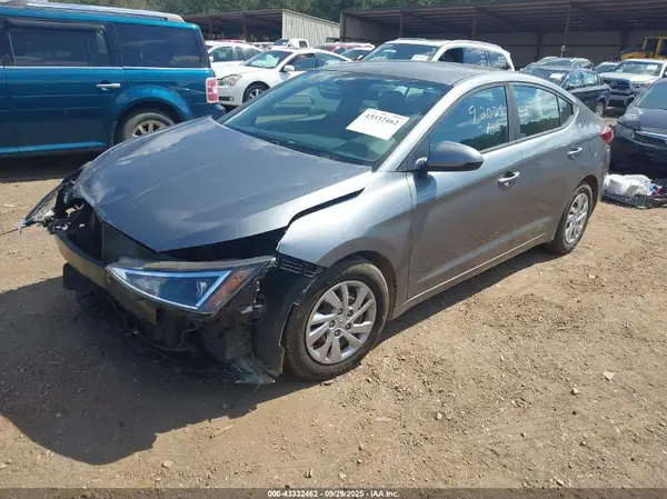 5NPD74LF5KH489523 2019 HYUNDAI ELANTRA - Image 2
