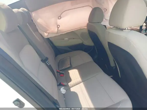 5NPD74LF5KH492521 2019 HYUNDAI ELANTRA - Image 8