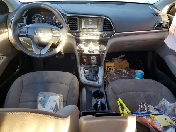 5NPD74LF5KH493975 2019 HYUNDAI ELANTRA - Image 8