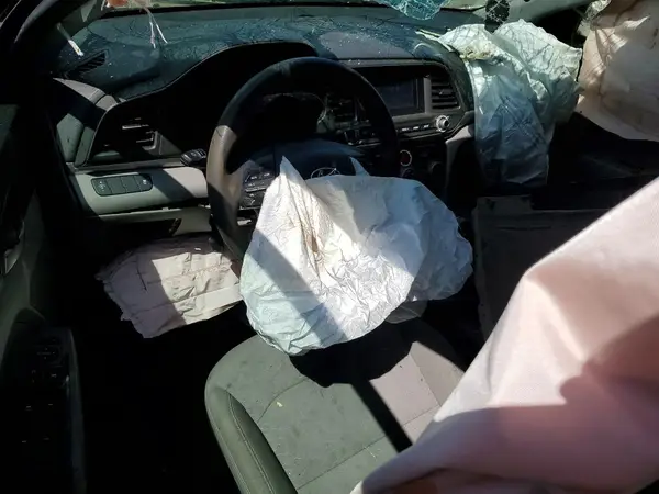 5NPD74LF5KH494110 2019 HYUNDAI ELANTRA - Image 8