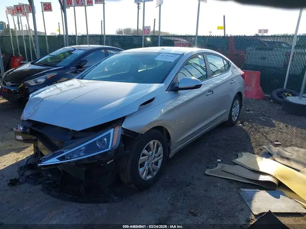 5NPD74LF5KH495192 2019 HYUNDAI ELANTRA - Image 2