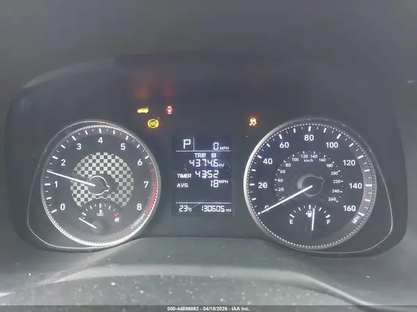 5NPD74LF5KH496424 2019 HYUNDAI ELANTRA - Image 2